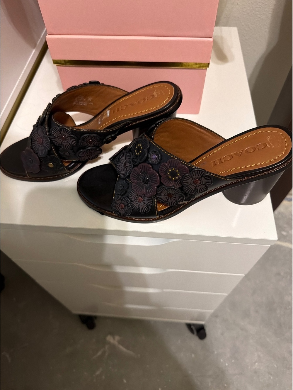Coach Women's BrownFloral Leather Slide Sandals Size 7